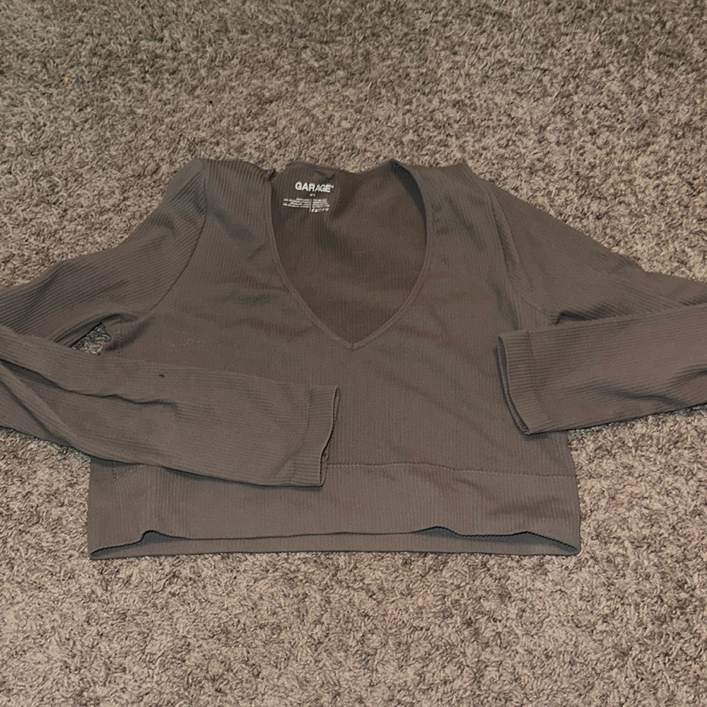 Garage Size Medium: Crop Top